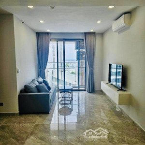 bán suất người nước ngoài! căn hộ midtown m8 - 2pn có ô xe hầm - 8,2 tỷ! - ms trúc