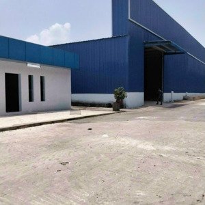 xưởng bán 7800m. mặt tiền tỉnh lộ 15