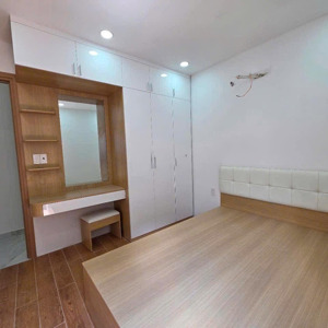 nhà bán vị trí đẹp không có căn thứ 2 trong tầm giá để so sánh ,đường nguyễn thị định