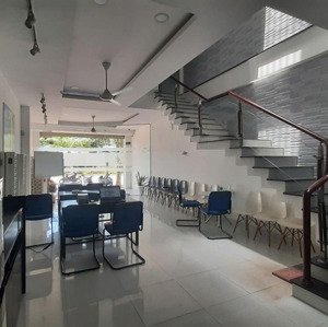 nhà 4 tầng rẻ 20% còn 7 tỷ 6 mặt tiền tôn đức thắng, đường lớn trục chính, trung tâm phan thiết