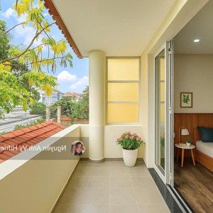 1pn căn hộ dịch vụ đầy đủ tiện nghi - ban công riêng - nội khu biệt thự
