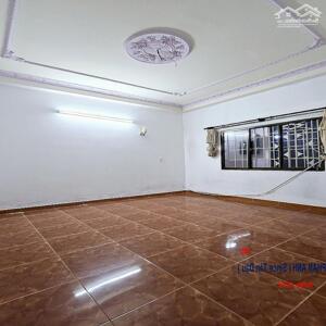  Bán Gấp Nhà Phố Đặng Văn Bi, Thủ Đức - Hẻm Ô Tô, Ngang Rộng, Lợi Nhuận Cao 480 Triệu! 