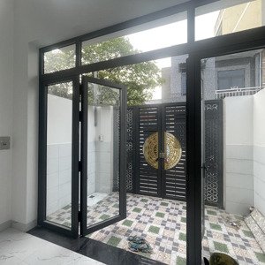 bán nhà 2 tầng mới 100%, 77m2, hẻm xe hơi 5m, gần mặt tiền, sổ nở hậu, hoàn công đủ, chỉ 4.55 tỷ.