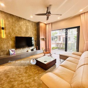 bán gấp căn biệt thự song lập zone 8 đảo swanbay 200m2/3pn giá chỉ 18x tỷ full nội thất vị trí đẹp