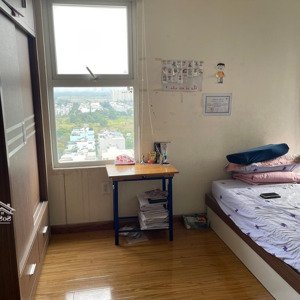 cho thuê căn hộ flora kikyo,đỗ xuân hợp, quận 9.dt 55m gồm 1 pn +1 và 1 vệ sinh có bếp,rèm,2m lanh