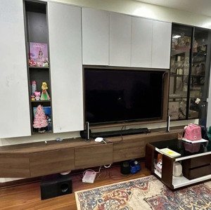 bán chcc hồng hà 89 thịnh liệt - hoàng mai. dt 63m2, 2pn 2vs. giá 3,65 tỷ. lh 