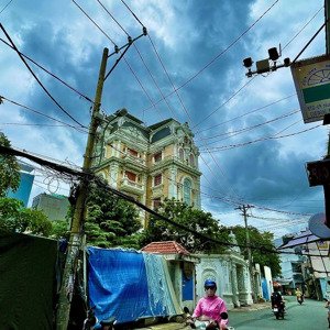 siêu phẩm nhà 5 tầng tân bình - kế bên q10, q11 - 2 ô tô ngủ trong nhà!
