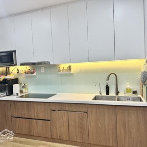thuê centana 1pn có nt 12tr, xịn, view cực đẹp. lh: 