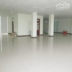 cho thuê nhà mặt đường phạm văn đồng, anh dũng, mặt tiền 15m, dtmb 375m2, nhà 3 tầng thông sàn đẹp