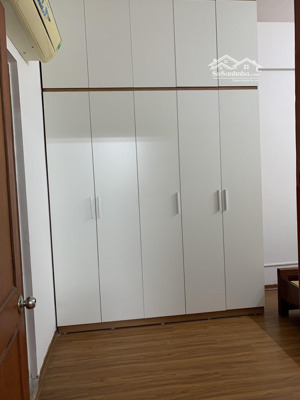 cho thuê căn hộ tập thể c3 quỳnh mai, 55m, 2pn, chỉ 6,5tr, giao nhà ngay
