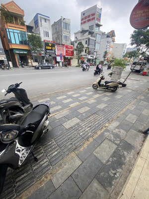 cho thuê mặt bằng đường lạch tray, vị trí đẹp dân cư đông đúc