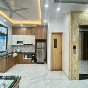 Cho thuê nguyên căn liền kề 4 phòng ngủ tại Vinhomes Marina