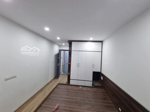 cần bán nhà ngõ trung liệt đống đa, 27m2x6t thang máy, giá 10, x tỷ đồng, kinh doanh, ngõ ô tô