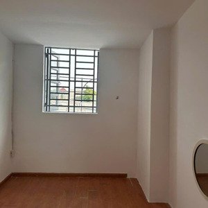 nhà giá tốt phù hợp thu nhập trung bình, hẻm ba gác, về ở được