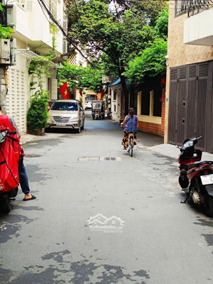 nhà đẹp 6 tầng, full nội thất, ô tô tránh, 10.8 tỷ hoàng đạo thành, thanh xuân