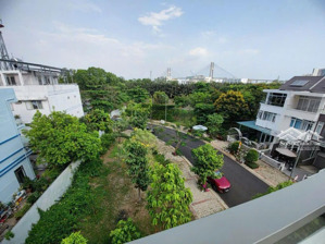 biệt thự đẹp sẵn ở, vị trí cực đẹp chỉ còn 1 căn jamona quận 7, giá tốt, gọi ngay kẻo lỡ