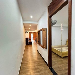 cần bán gấp căn nhà 3 tầng đường lỗ giáng 22
