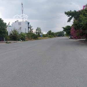 bán gấp lô đất khu dân cư số 1 phường thạnh mỹ lợi, quận 2. mặt tiền đường rộng 40m, vị trí đẹp