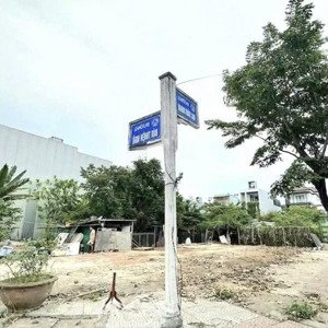 bán lô góc bùi thiện ngộ và mặc đăng doanh ngay sát sông siêu đẹp tại hoà xuân