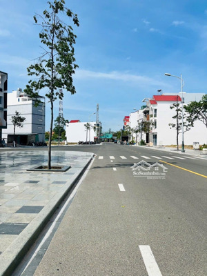 bán lô biệt thự hướng biển diện tích 240m2 gần biển đồi dương - tp phan thiết
