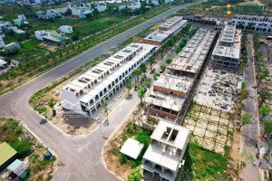 chỉ 6,7 tỷ sở hữu ngay ngôi nhà phố thương mại 3 tầng tại tt tp nha trang