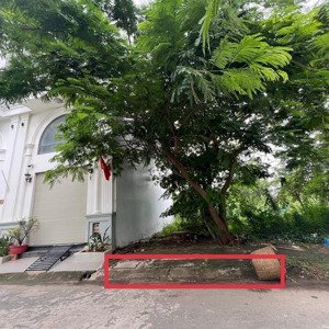 bán đất kdc hoàng quốc việt ngay sân vận động q7, dt 62m2 giá 6,8tỷ, lh 