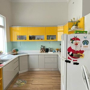 cho thuê biệt thự hưng thái, pmh, giá rẻ 36 triệu/tháng lh:093862838 nhân