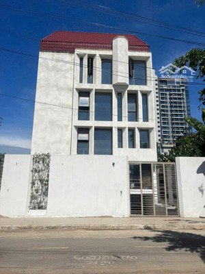 bán toà nhà 5 tầng thạnh mỹ lợi nhìn sông sg dt 240m2 (13,4x18m) , giá 57 tỷ sổ hồng riêng