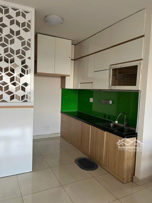 [ đã có sổ] cần bán căn hộ 2pn + 2wc tại citi soho.
- căn góc view đông nam thoáng mát