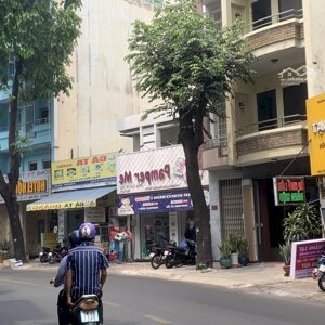 cho thuê nhà mt nguyễn thái bình, dt: 6m x 13m, 1 trệt, 1 lầu, q tân bình