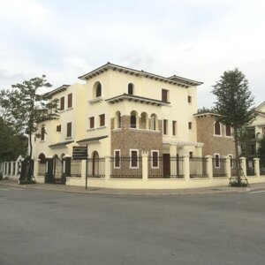 chính chủ cần bán căn góc biệt thự đất quảng siêu đẹp trong kđt vinhomes thăng long, nam an khánh