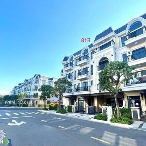 biệt thự vườn quận 9. hướng nhà đông nam, nhà mới 100%. gọi 0938506906 xem nhà ngay.