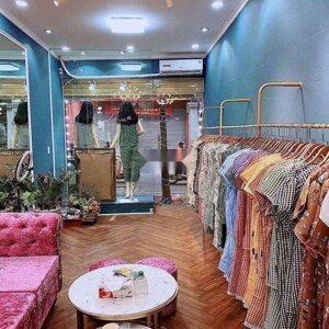 Cho Thuê Cửa Hàng Phố Thợ Nhuộm, 20m2, ,Riêng biệt