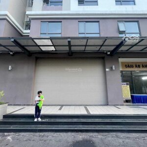 bán căn góc shophouse sổ hồng lâu dài tại dự án green river mặt tiền phạm thế hiển q8