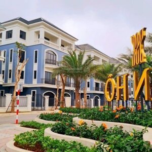 chính chủ bán cắt lỗ 20% liền kề san hô 96m2 áp góc tại vinhomes ocean park 2. lh 0911149156