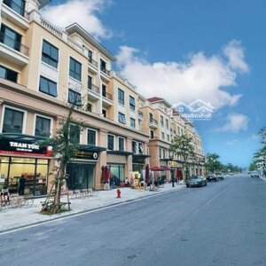 do cần tiền trả nợ nh tôi bán căn nhà tôi dt 65m2 giá còn 5,8 tỷ vinhomes ocean park. lh 0911423988