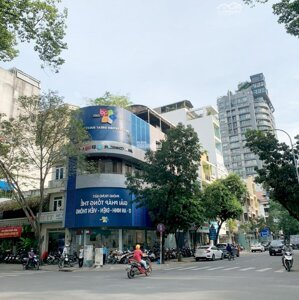 hiếm !góc 2mt nguyễn văn trỗi, phú nhuận - 12x10m - 2 tầng đang cho ngân hàng thuê - giá 50 tỷ