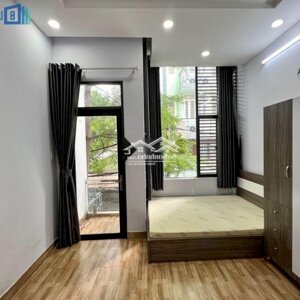 Căn hộ ban công tại E Town Cộng Hoà