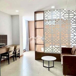 1 Phòng Ngủ- Ban công- Mặt tiền Lê Văn Sỹ- Tân Bình