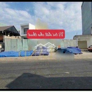 Cho thuê 1200m2 đất mặt tiền đường Tây Hoà đã có giấy phép xây dựng