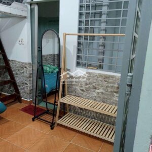 Phòng gia đình full nội thất riêng biệt không chung chủ