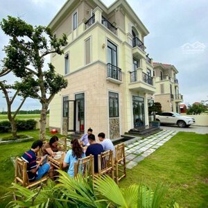 biệt thự song lập centa vsip giáp long biên hà nội giá chỉ bằng 1/4