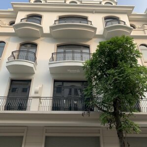duy nhất căn sao biển 55m2 ngay sau vincom giá 6 tỷ