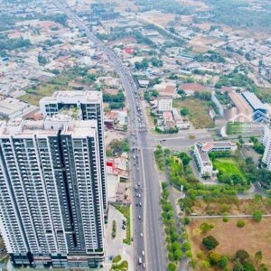 căn hộ 115m2 với 3pn tầm view ôm trọn sân golf quốc tế sông bé, đối diện là vsip 1