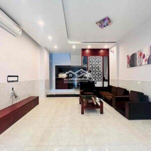 Nhà 3 tầng trong khu Euro Village 1 , 4PN , Full nội thất , sân vườn