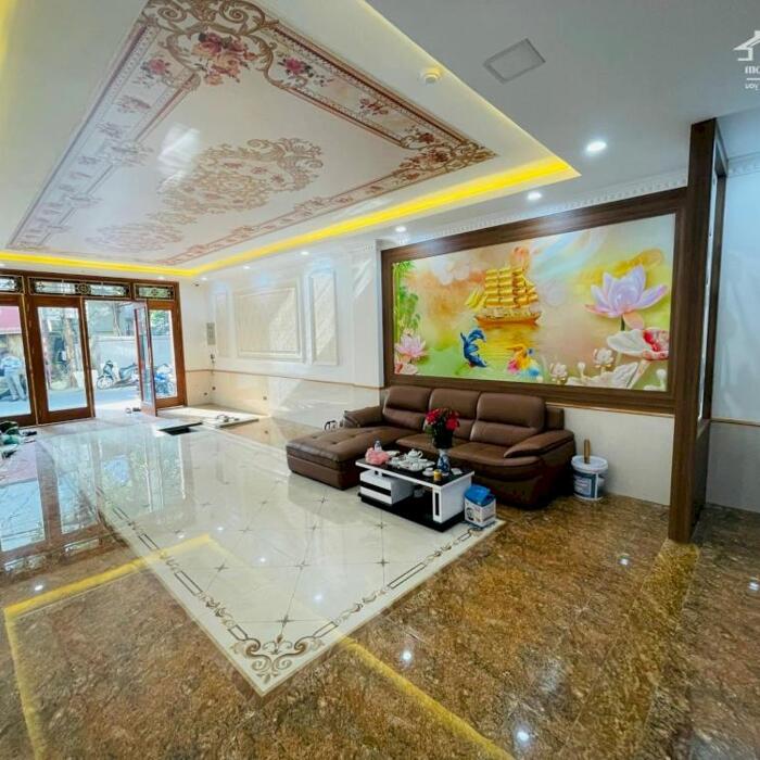Hình ảnh Bán Nhà Nghi Tàm Tây Hồ kinh doanh văn phòng 2oto vô nhà hơn 7 tỷ. 1