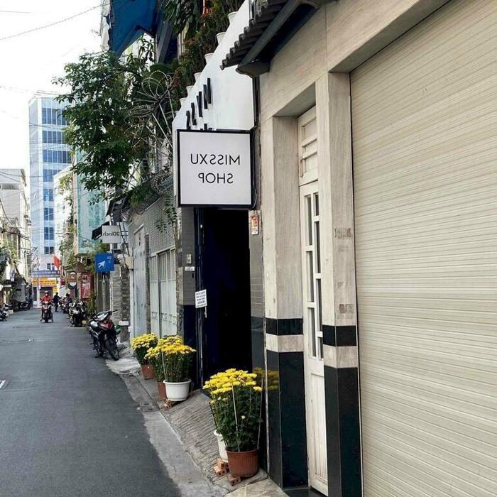 Hình ảnh Chính chủ bán căn Hẻm nhựa 6m Lê Văn Sỹ, P10, Phú Nhuận. Sổ Hồng đầy đủ. Giá 4.6 tỷ Giá 2