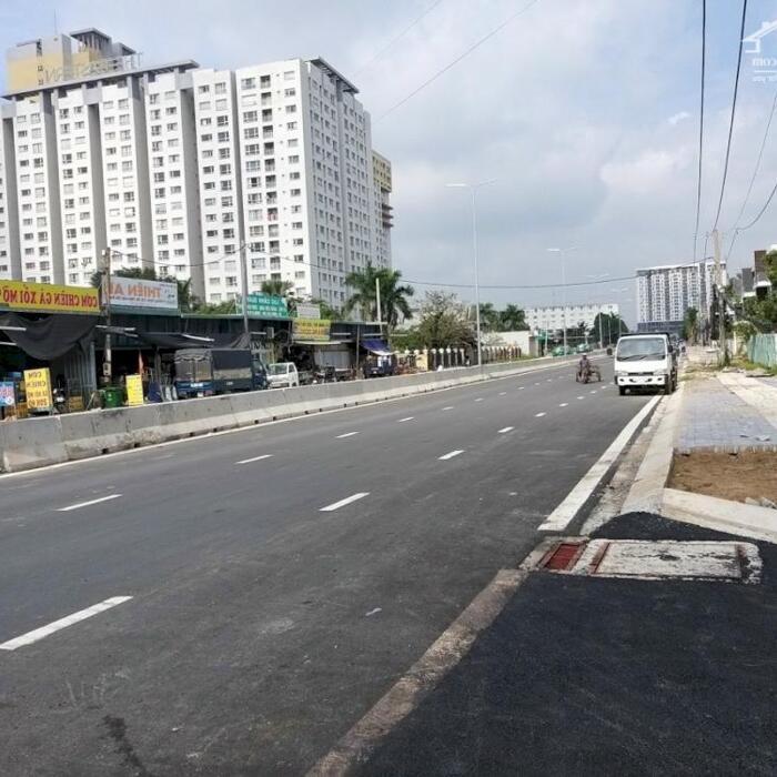 Hình ảnh Bán đất mặt tiền đường Liên Phường phường Phú Hữu TP Thủ Đức. 4