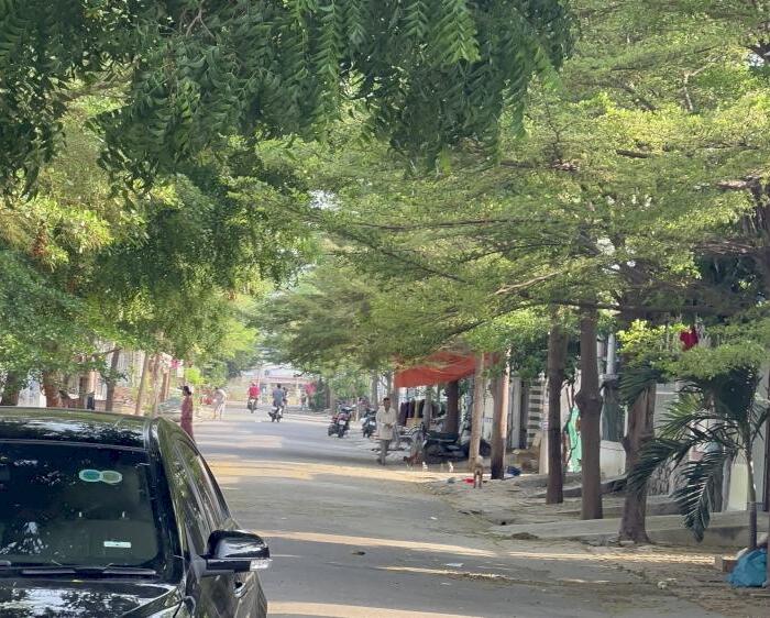 Hình ảnh Bán Nhà 2 mặt tiền đường ô tô tại Ninh Chữ dọn vào ở ngay 2