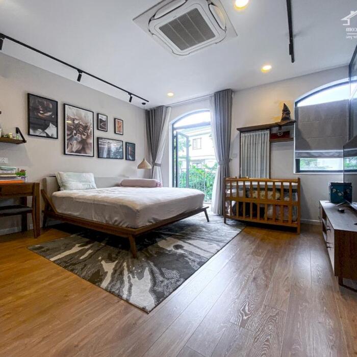 Hình ảnh Bán nhà phố vườn 185m2 Lakeview City An Phú, bán full nội thất có thang máy hồ cá coi, giá 25,9 tỷ 17